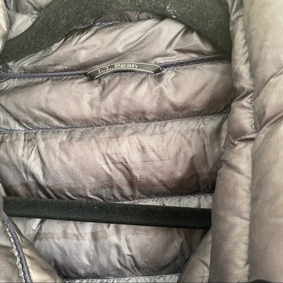 LL Bean Men's Ultralight 850 Down Jacket Large good used condition navy blue - Picture 7 of 13